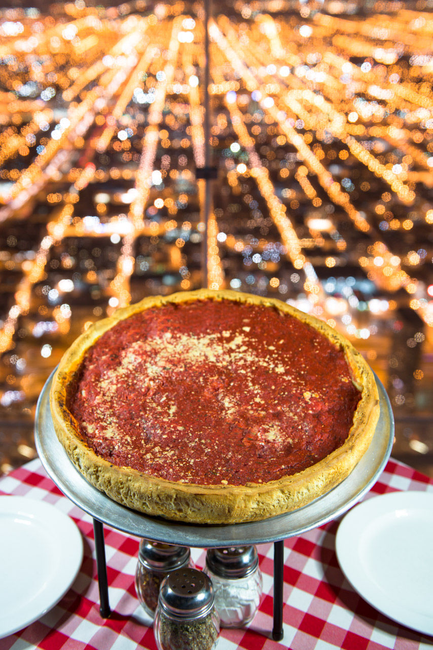 Best Pizza Place in Chicago's Central Loop | Giordano's