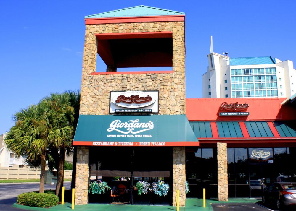 Best Deep Dish Pizza Orlando - Universal Studios | Giordano's